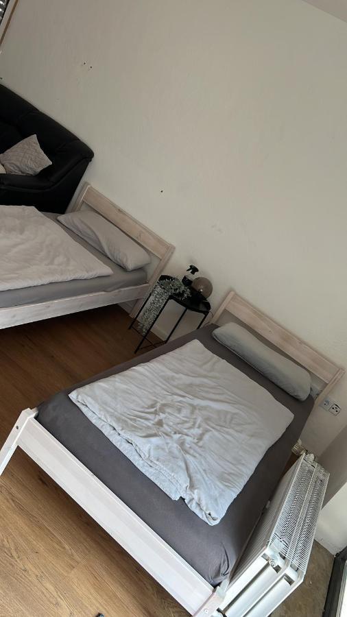 Ferienwohnung In Top Lage Von Aalen Exterior photo